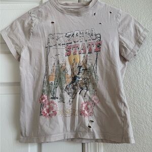 Buckle distressed girls t shirt. Size large